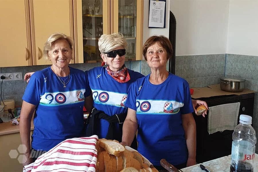 Stotine sudionika na Danima planinara na Cincaru