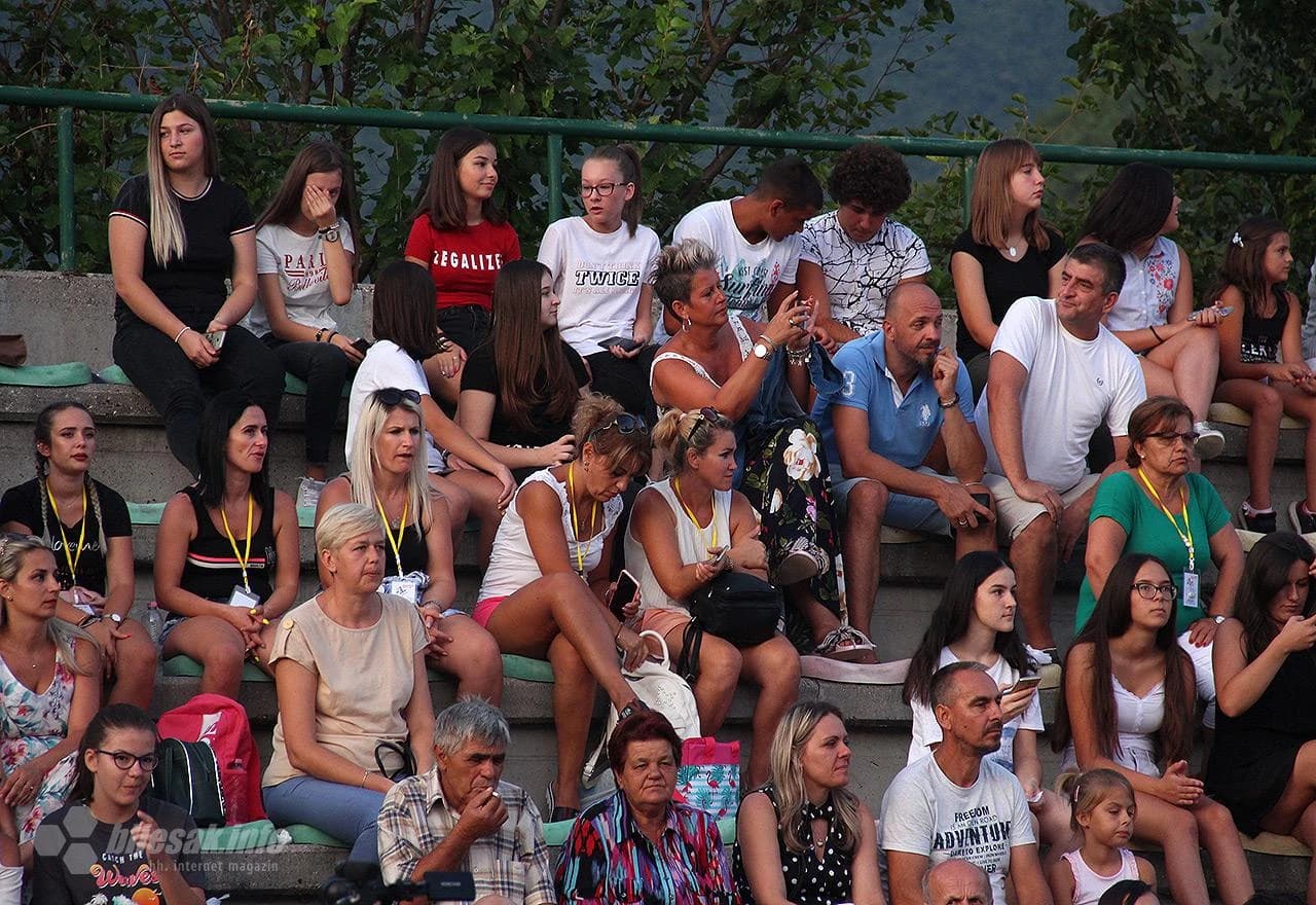 Detalj s održanog festivala folklora u Potocima