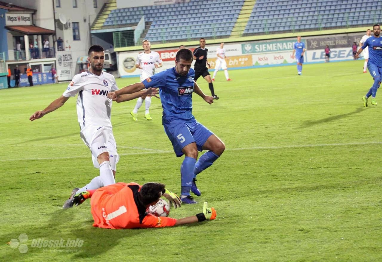 Široki pregazio Radnika na Pecari