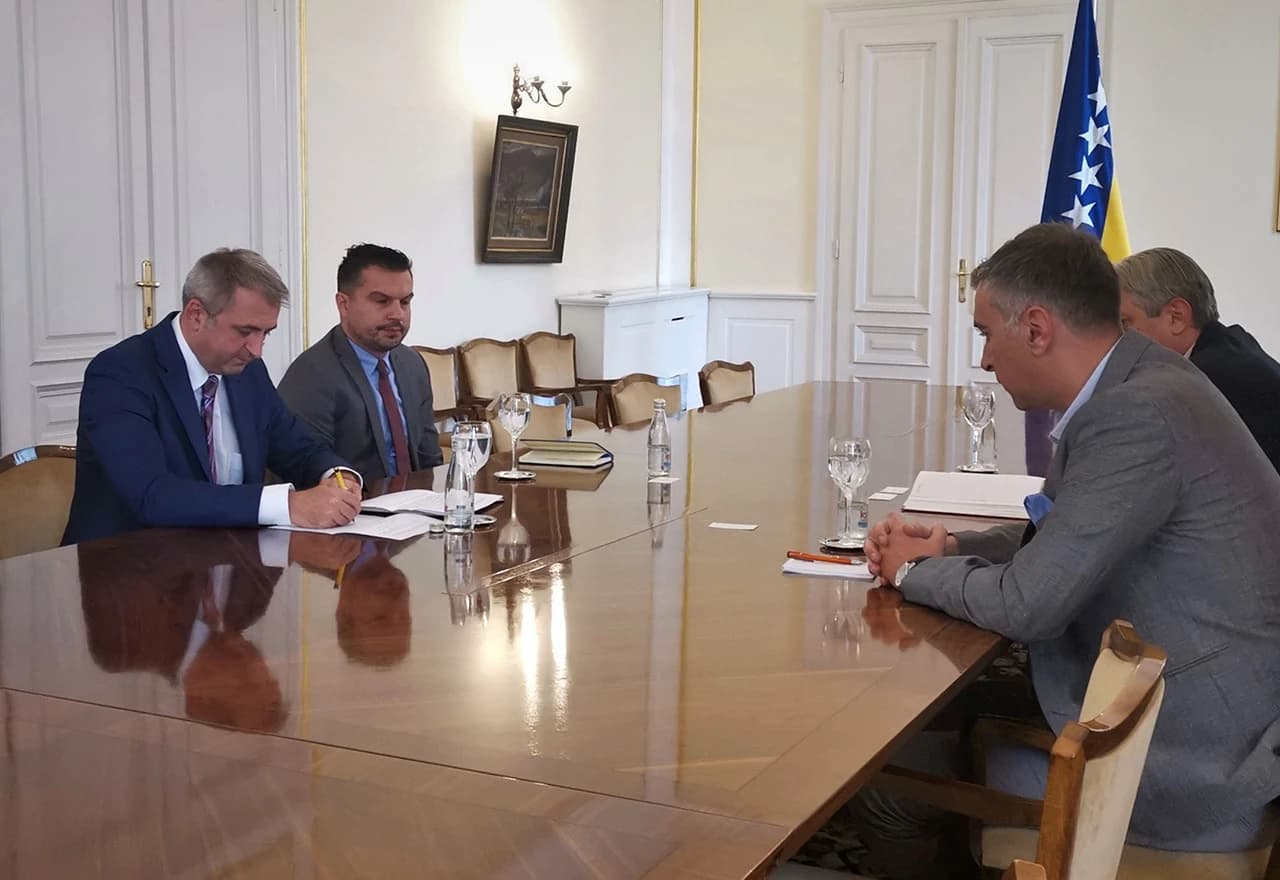 Sastanak Komšića i Sabolića