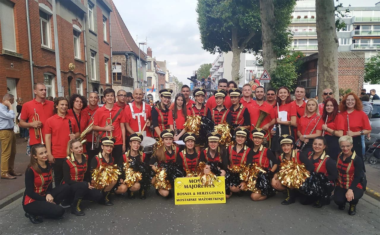 Mostarske mažoretkinje na velikoj turneji po Francuskoj i Belgiji
