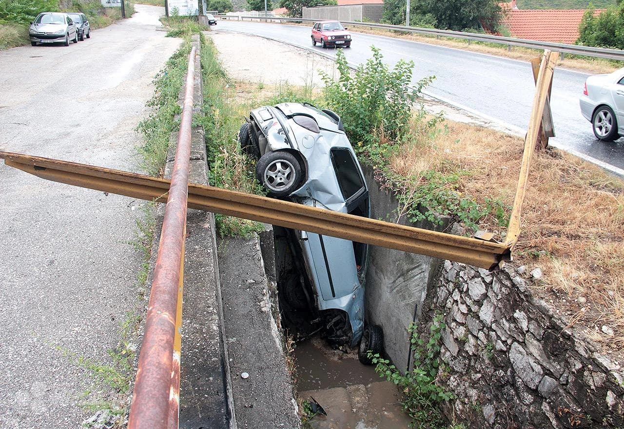 Detalj s mjesta prometne nesreće
