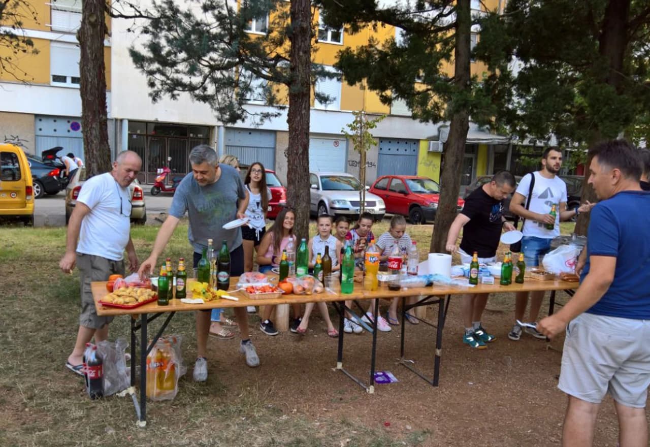 Detalj sa roštiljade