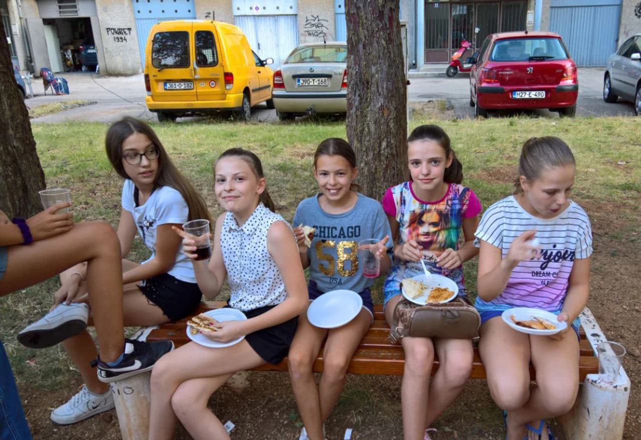 Detalj sa roštiljade