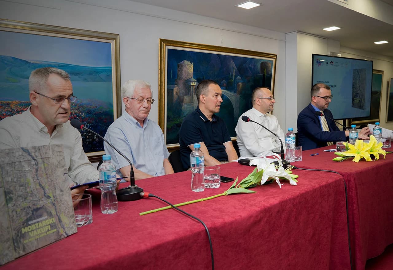 Predstavljena knjiga 'Mostarski vakufi od 1931. do 2013.'