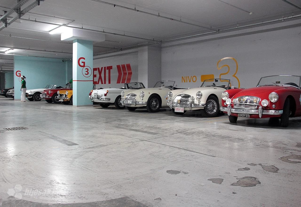 Izložba oldtimera "MG Car Show" u Mostaru