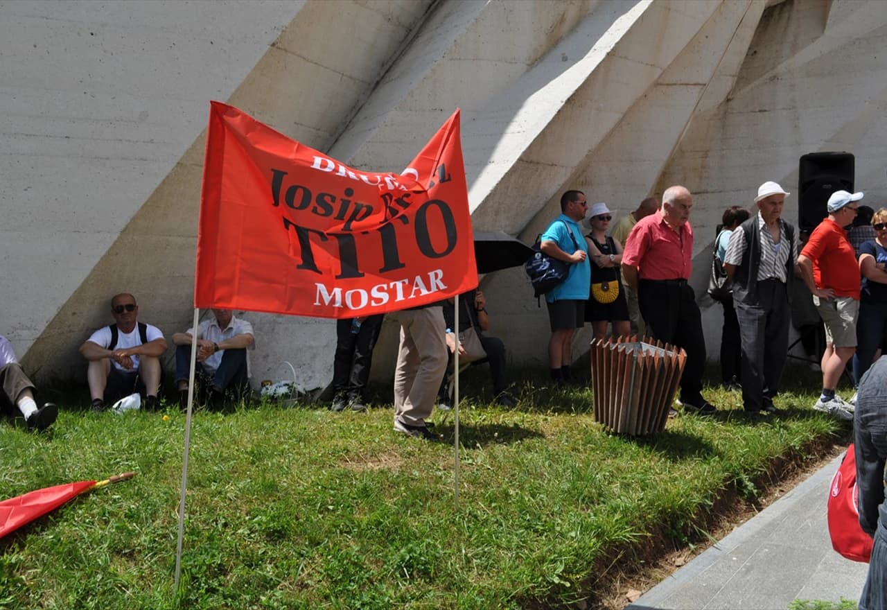 U Dolini heroja na Tjentištu obilježena 76. godišnjica Bitke na Sutjesci