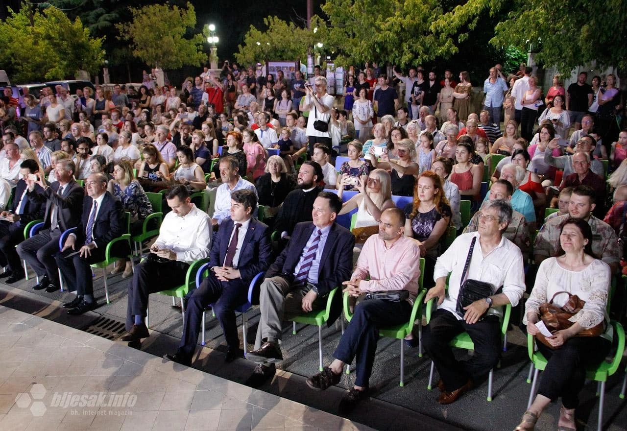 Glazbena i Muzička škola u Mostaru održale zajednički koncert