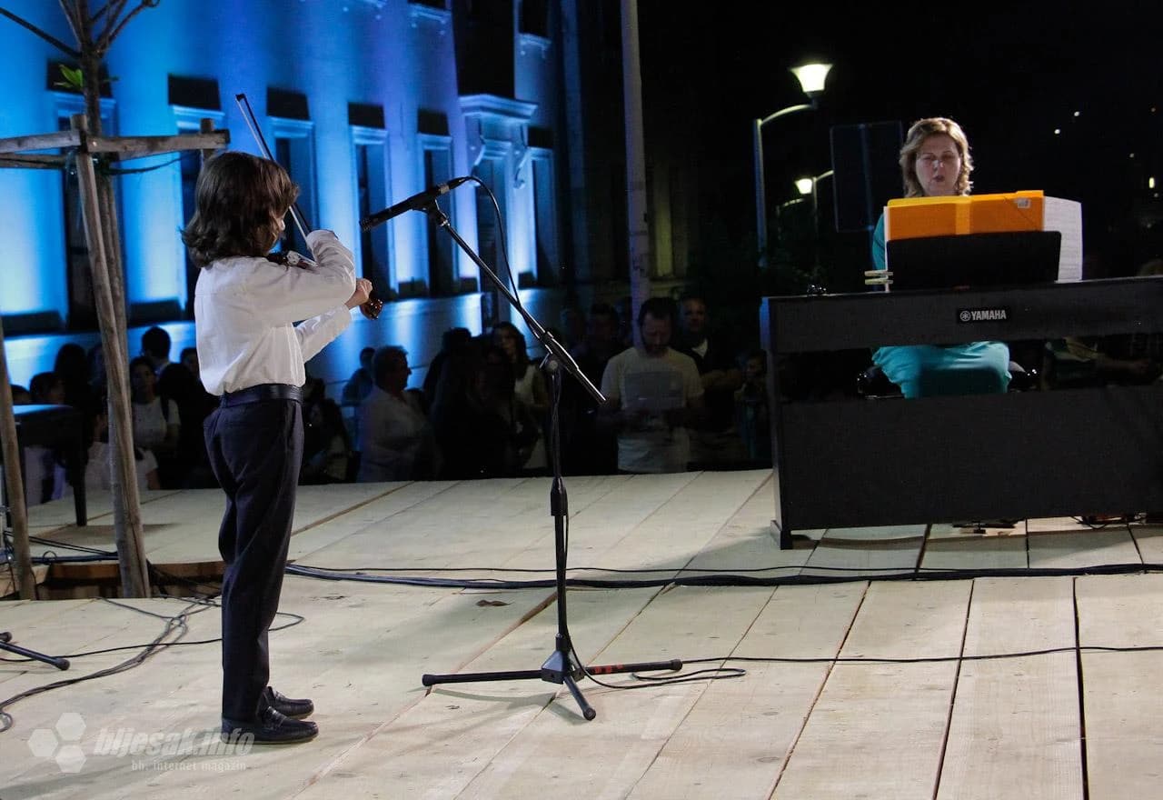 Glazbena i Muzička škola u Mostaru održale zajednički koncert