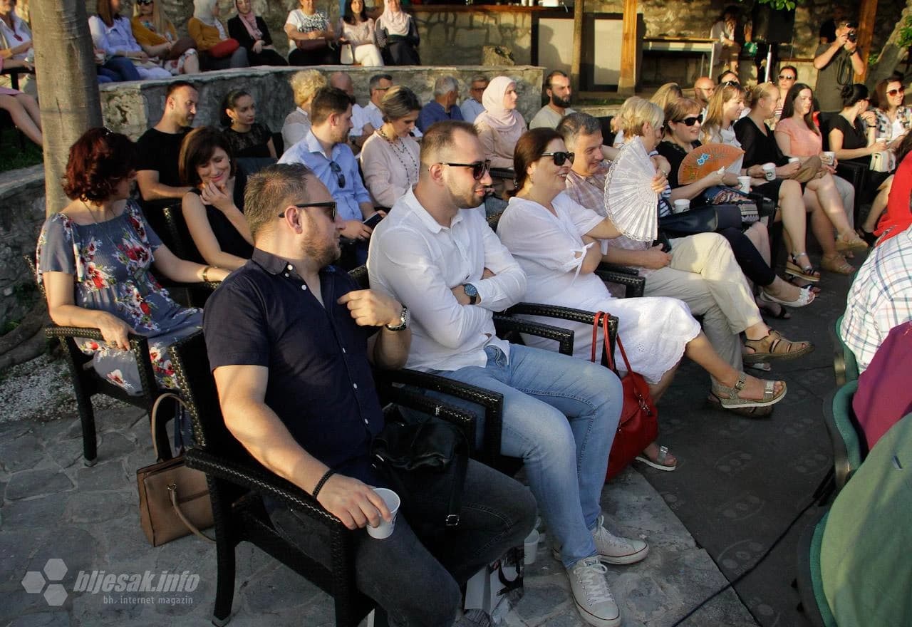 Predstavljena knjiga Komunikacija u školi autora Semira Šejtanića