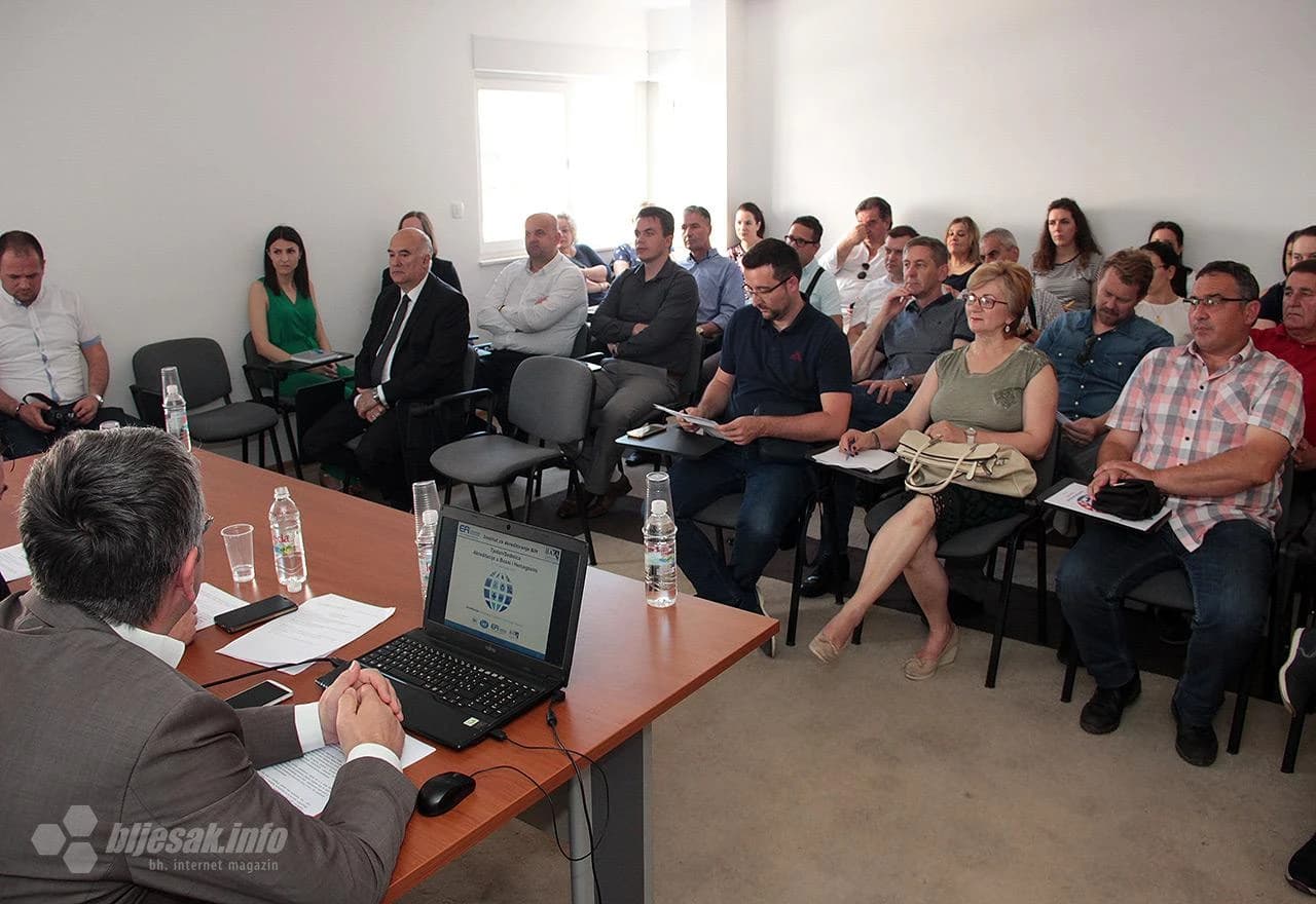 Detalj s održanog sastanka povodom Svjetskog dana akreditacije