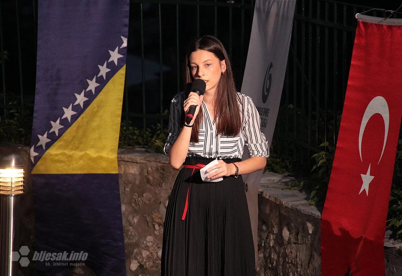 Detalj s večeri poezije