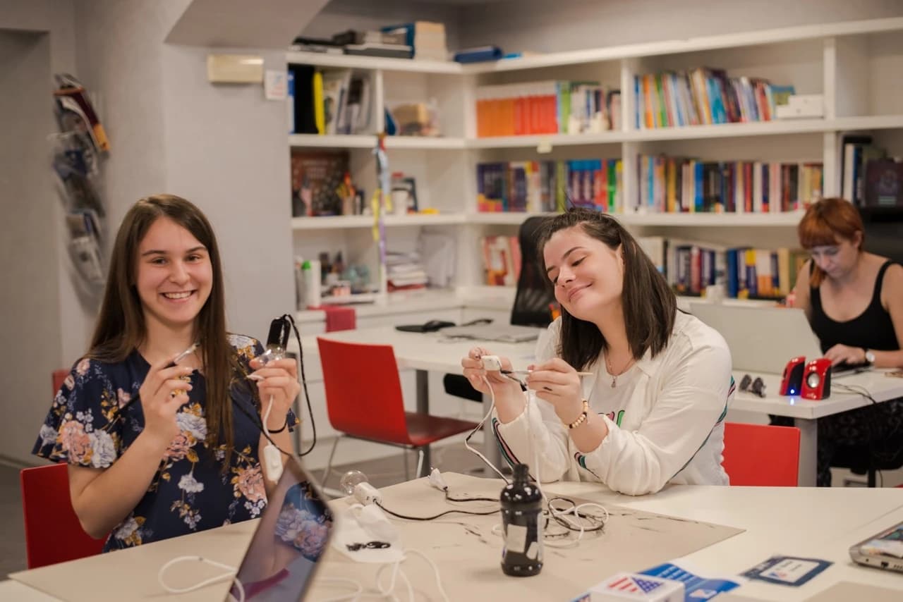 Izazov na koji su mostarski srednjoškolci odgovorili studentima dizajna