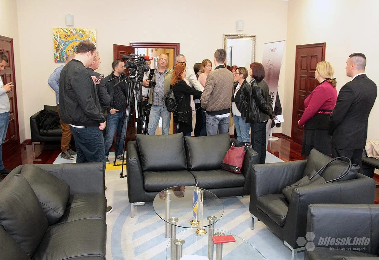 Potpisan Memoranduma o suradnji između Grada Mostara i ACCOUNT-a