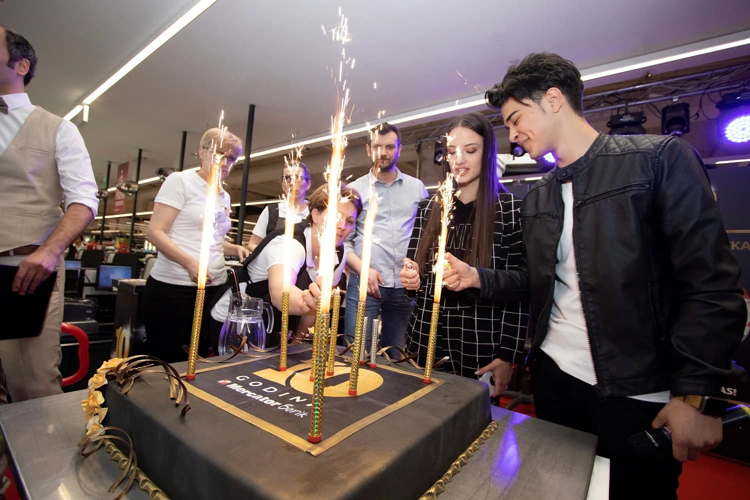 Sa zabave u Mecator centru Borik