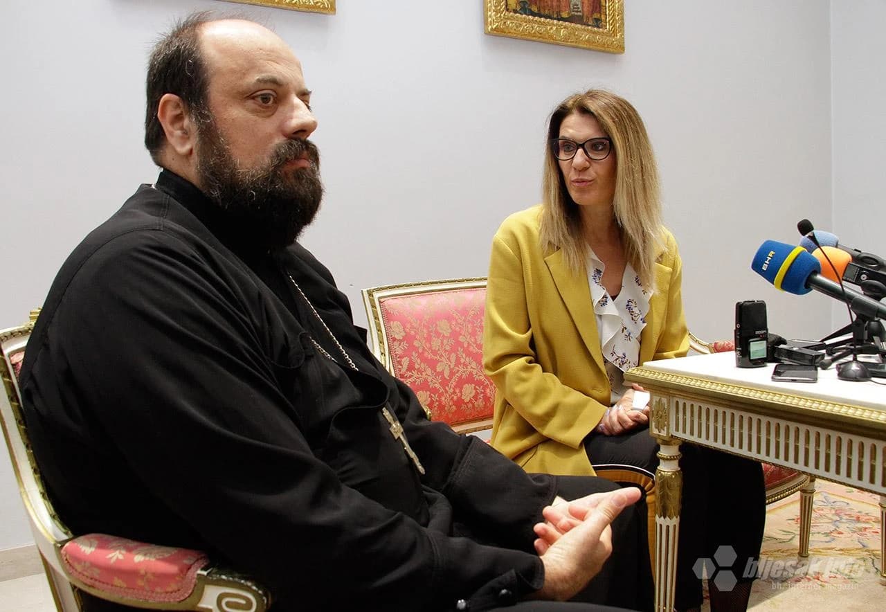 Pravoslavni svećenici u Mostaru potpisali Plan provedbe Platforme za mir 