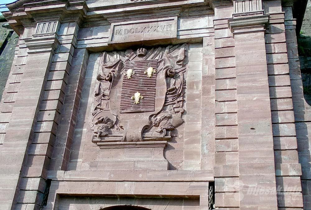 Ljiljani iznad Porte de Brisach