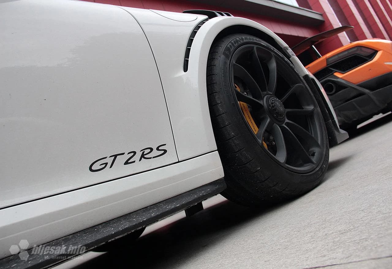 Detalj Gran Turismo showa pred Mepasom