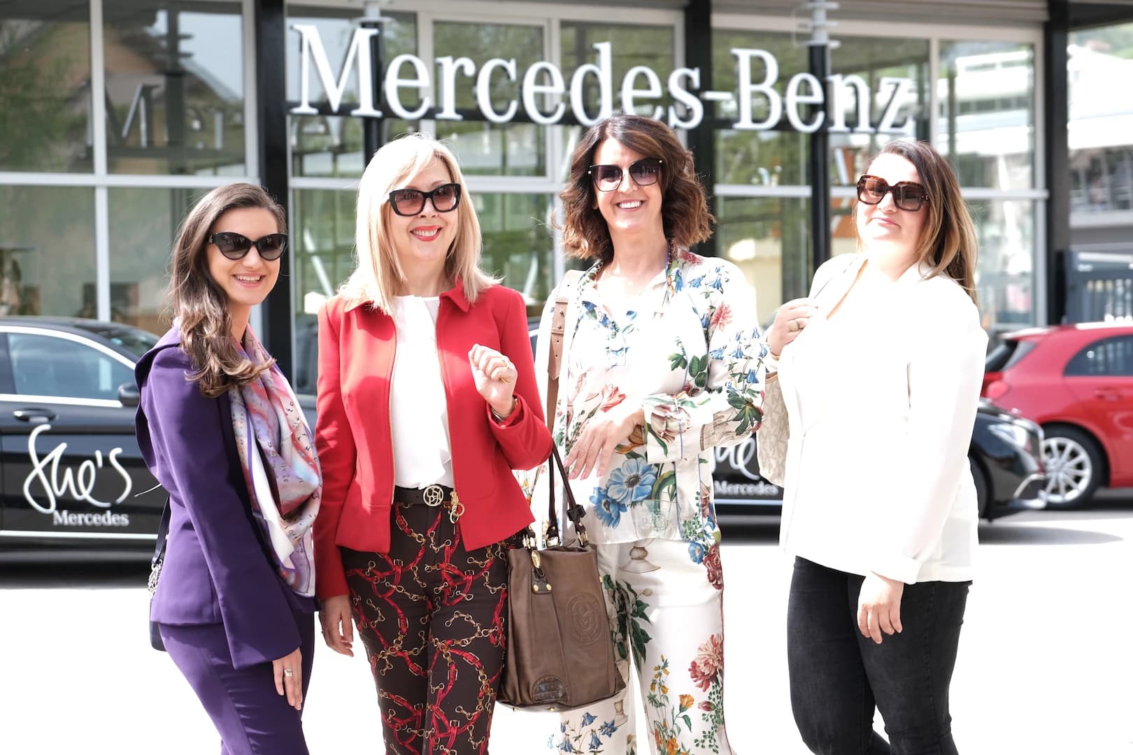 She's Mercedes Relax Day