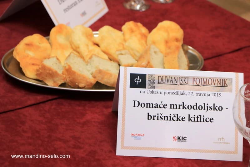 S predstavljanja pojmovnika