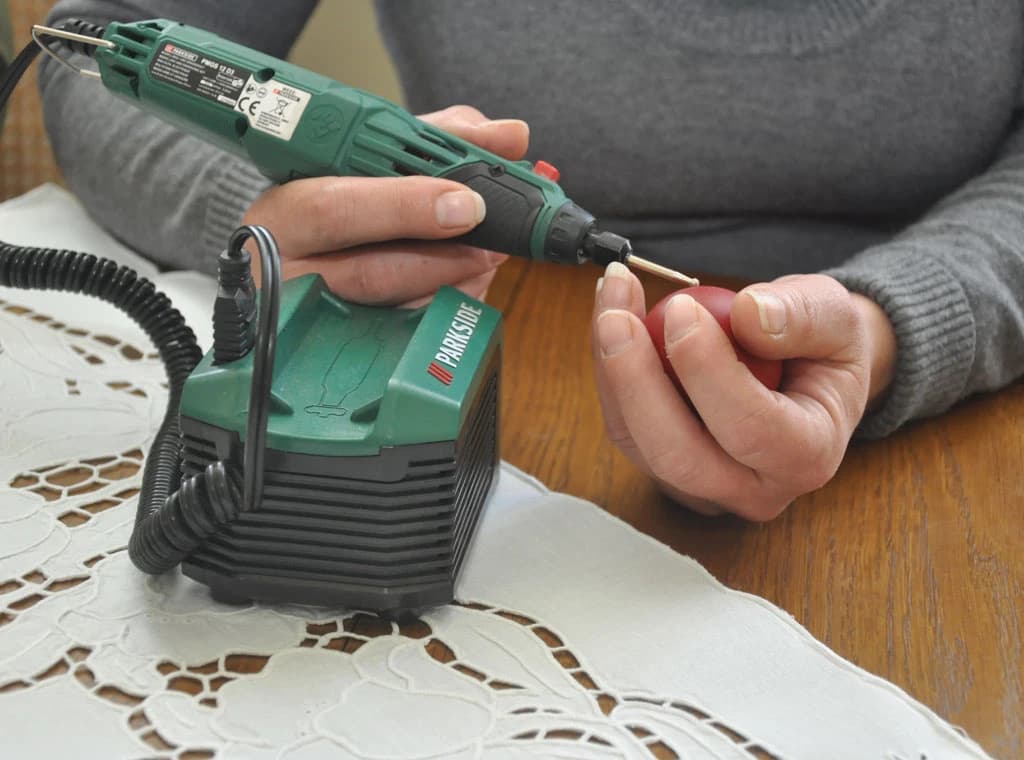 Vareška umjetnost na pisanicama