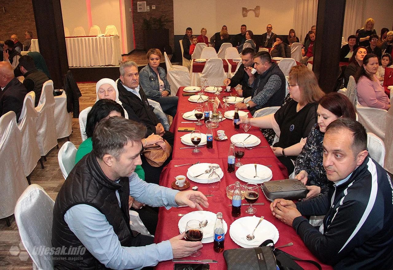 Posjetitelji na koncertu