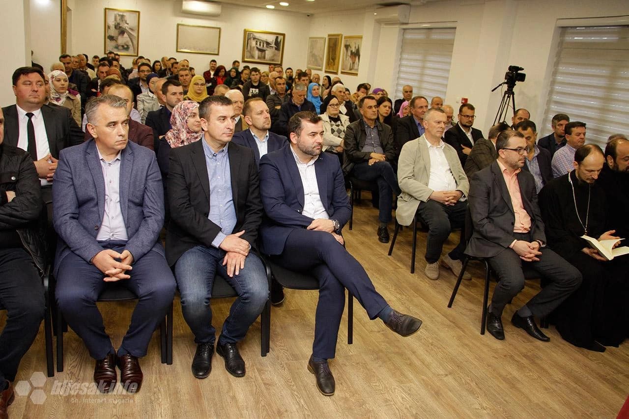 S predstavljanja knjige