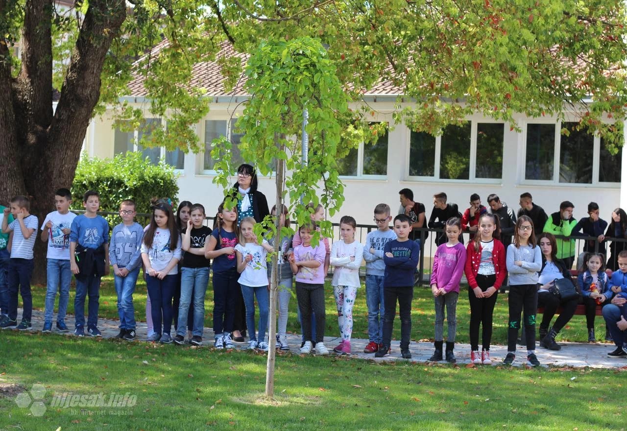 Uskrsna pisanica u parku dr. Jakova Pehara u Čapljini