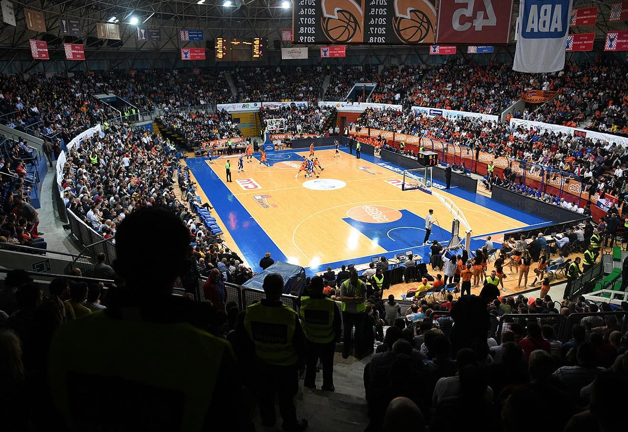 Košarkaški centar Dražen Petrović