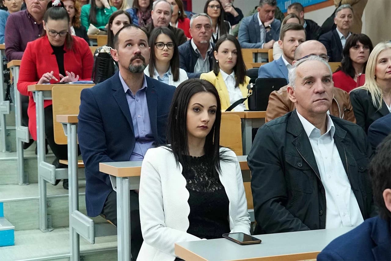 Herceg predstavio knjigu 'Čovjek i okoliš' 