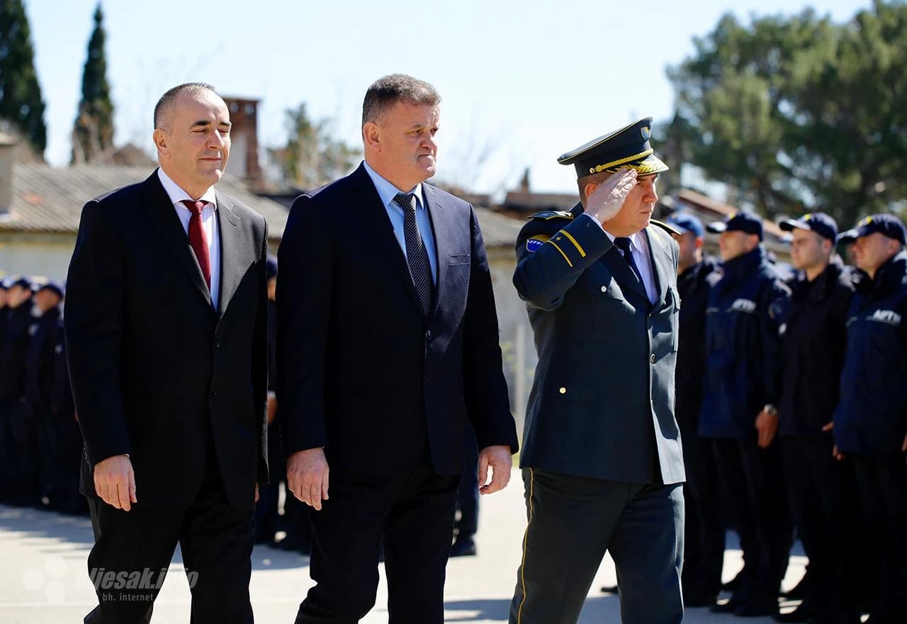 Pozdrav novim graničnim policajcima