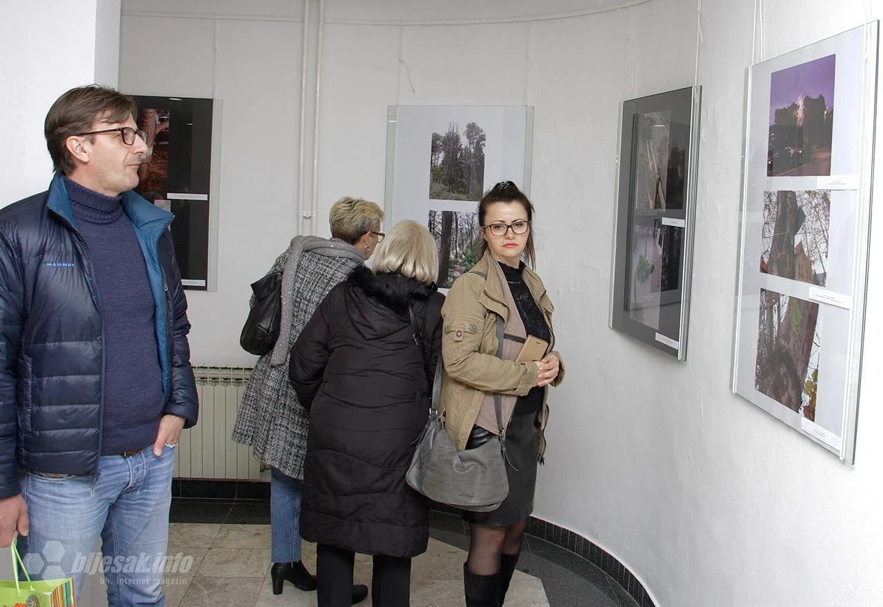 Izložba fotografija 'Dendroodium' autora Bojana Spasojevića