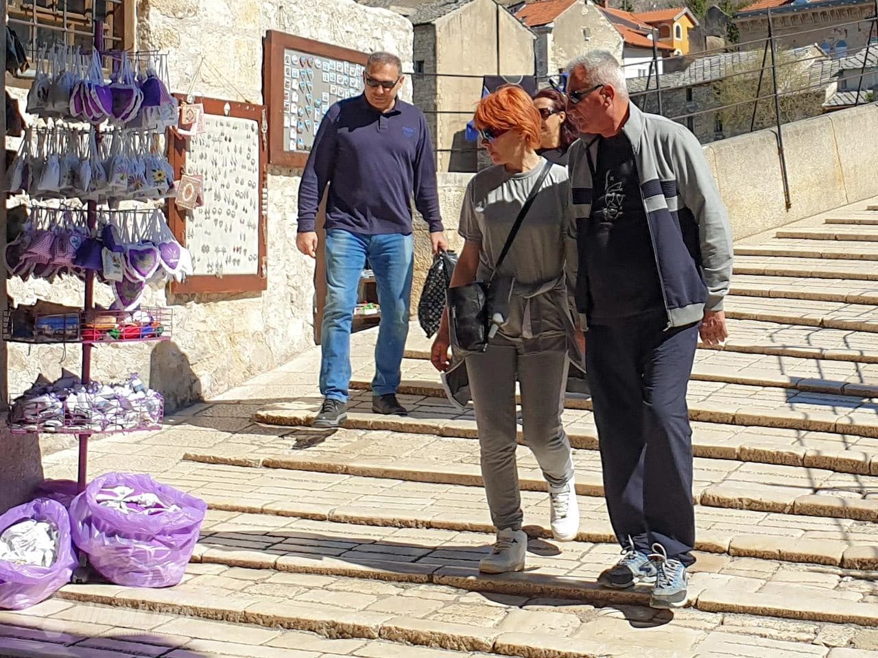 Nedjeljnja šetnja Mostarom