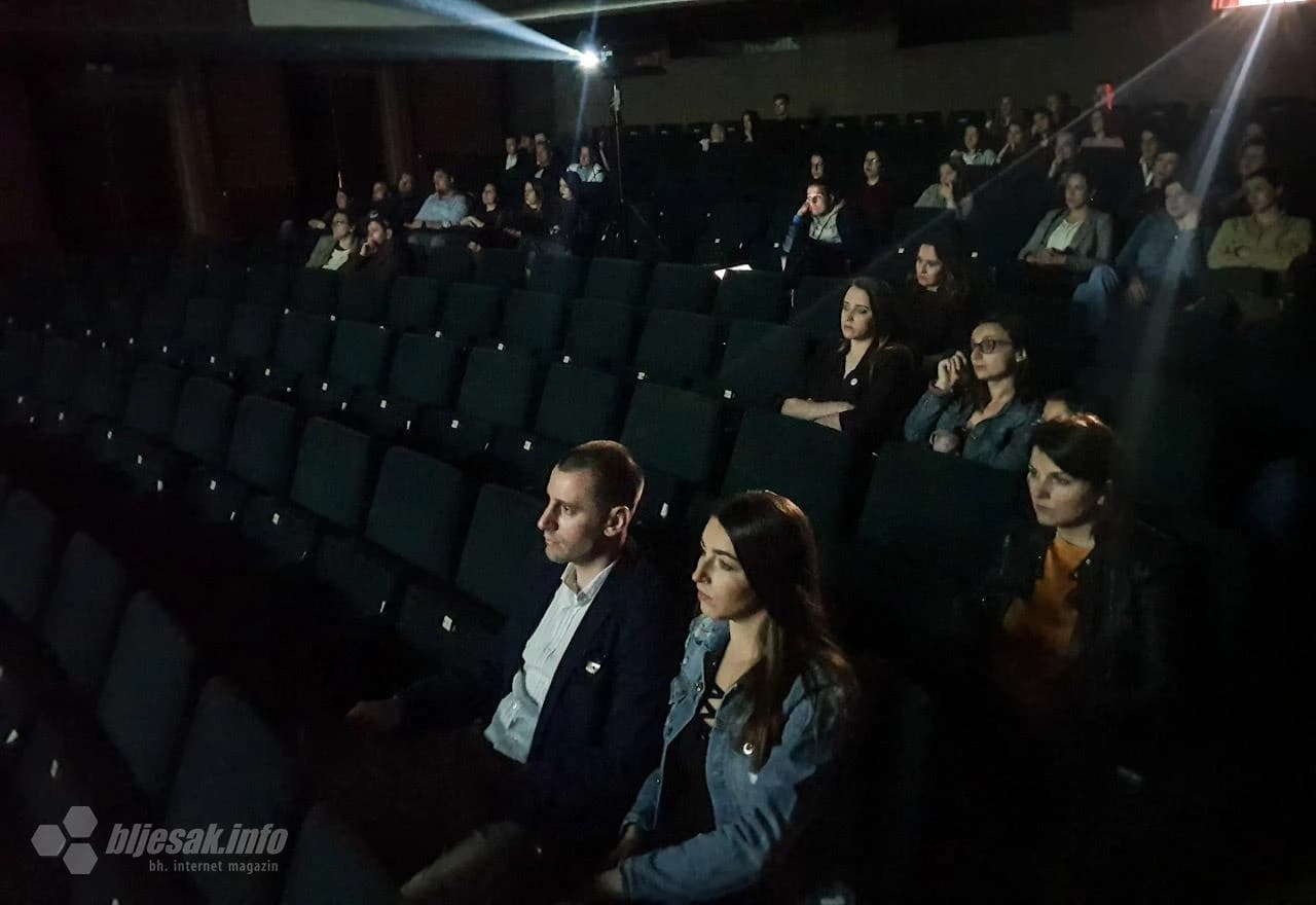 S prikazivanja filma u Mostaru