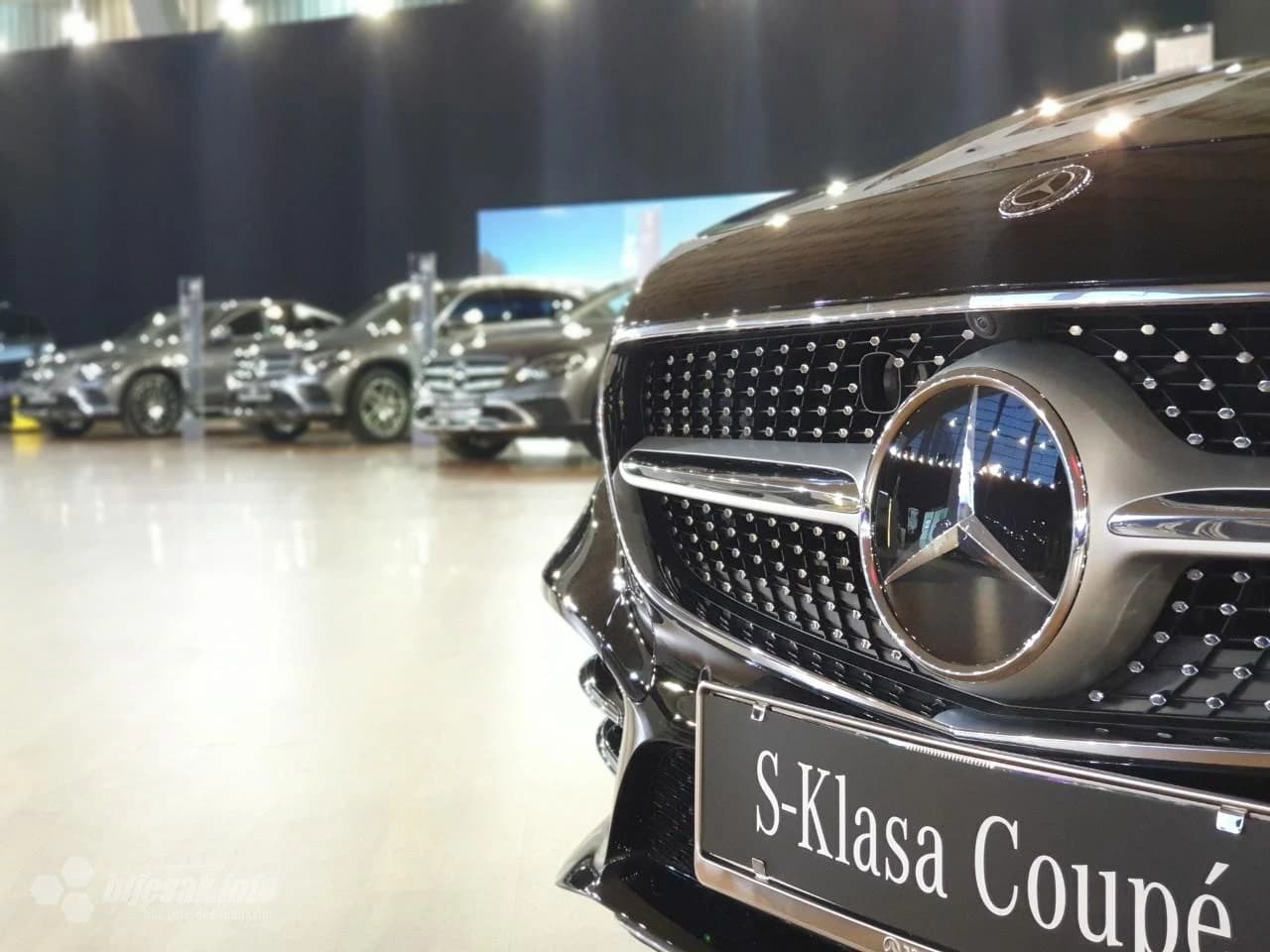 54. Međunarodni salon automobila u Beogradu