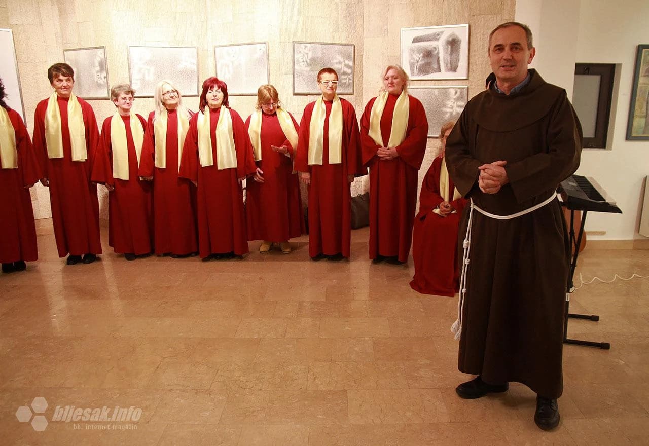 Otvorena izložba radova s međunarodne likovne kolonije Srebrenica 2016./2017. (fra Joso Oršolić)