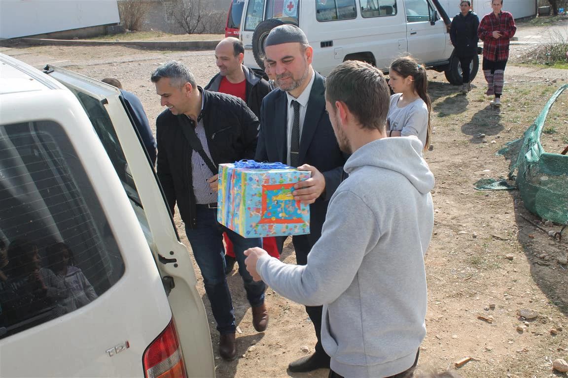 Foto: MIZ Mostar/Paketići za migrante u Salakovcu