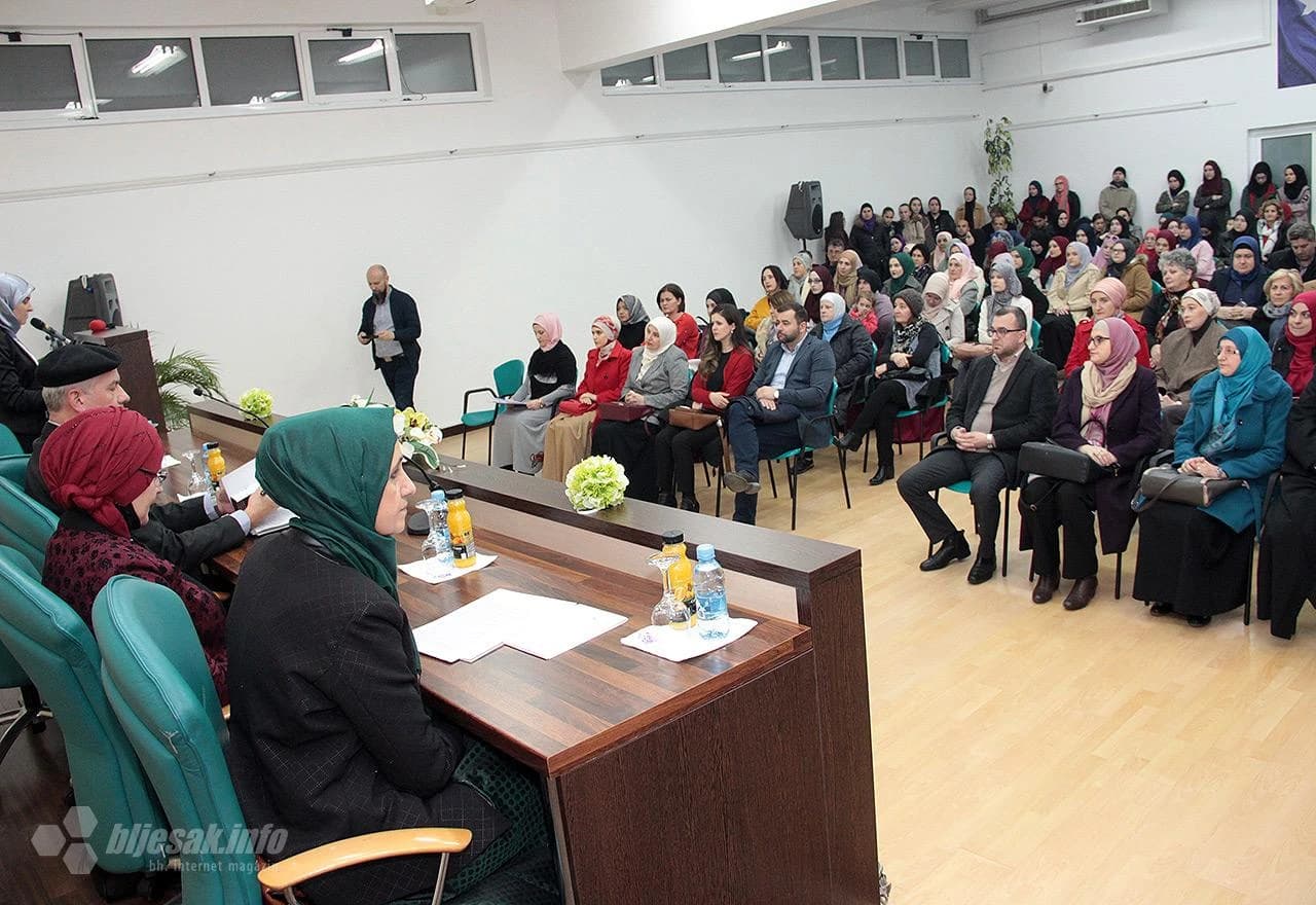 Detalj s promocije zbornika radova