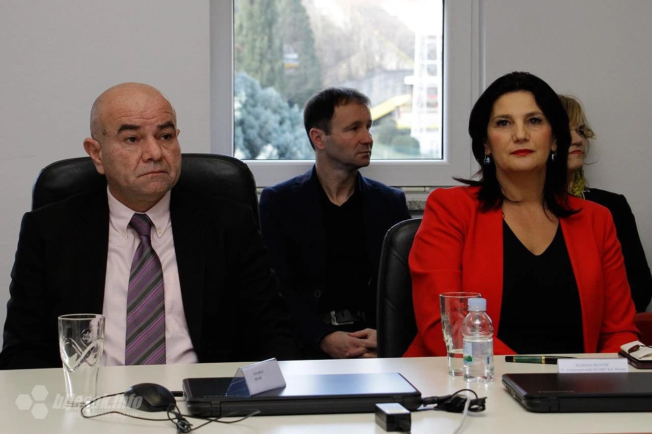 Potpisivanje sporazuma za obavljanje prakse između Filozofskog fakulteta i više institucija 