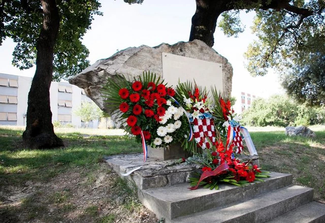 spomenik Prvom splitskom partizanskom odredu