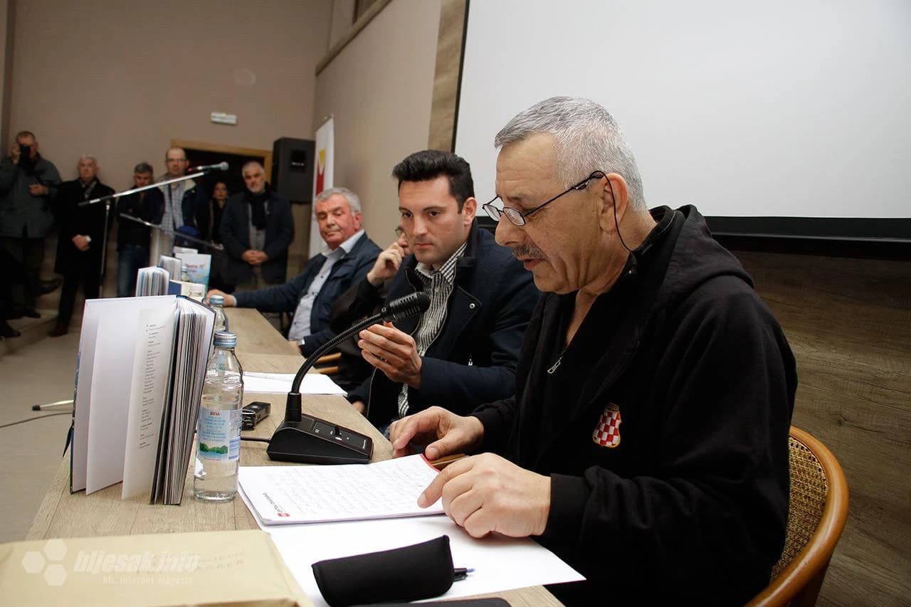 Knjiga "Neretva – 93 i obrana Vrdi", autora Marinka Sose