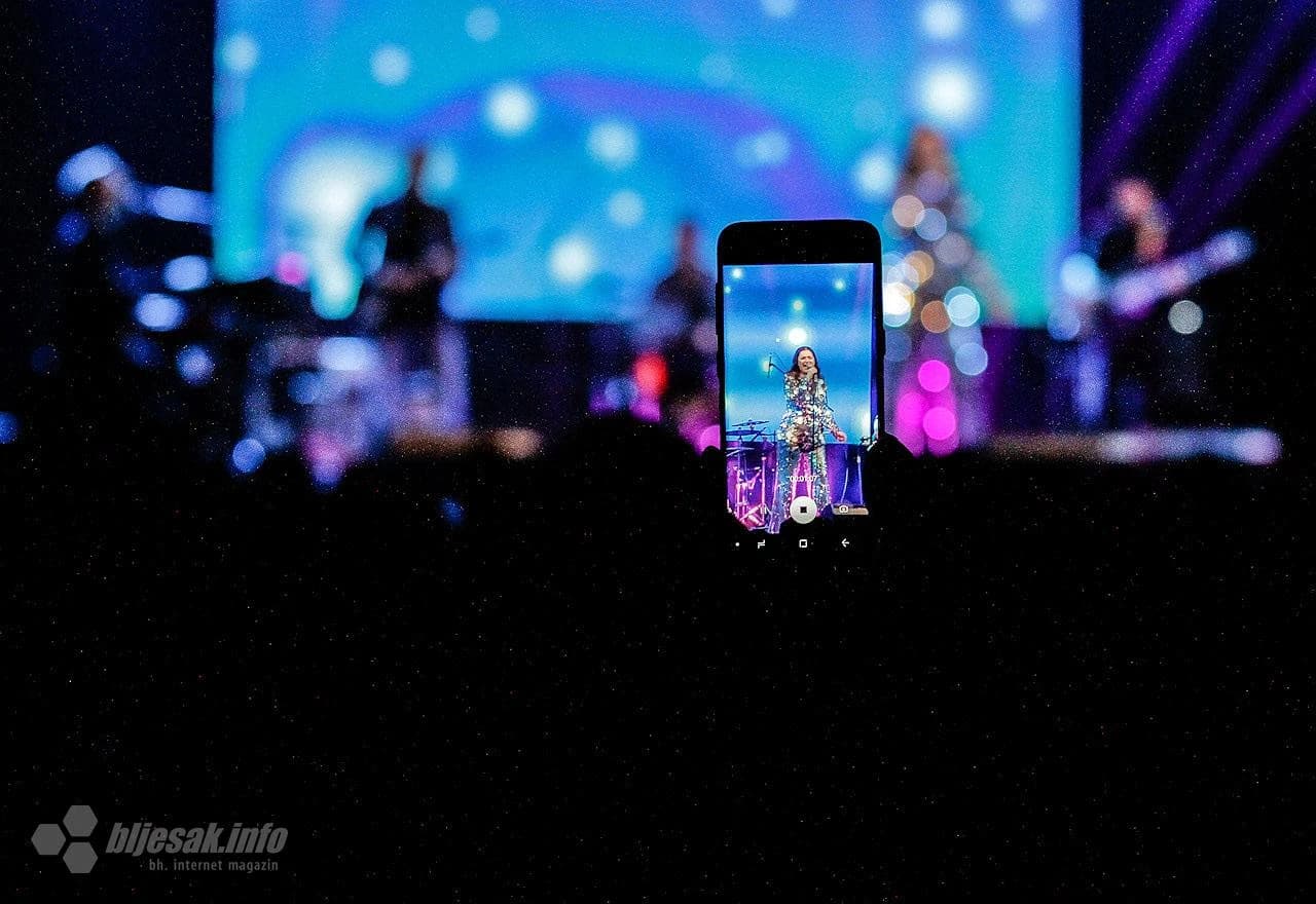 Nina Badrić održala koncert u Mostaru