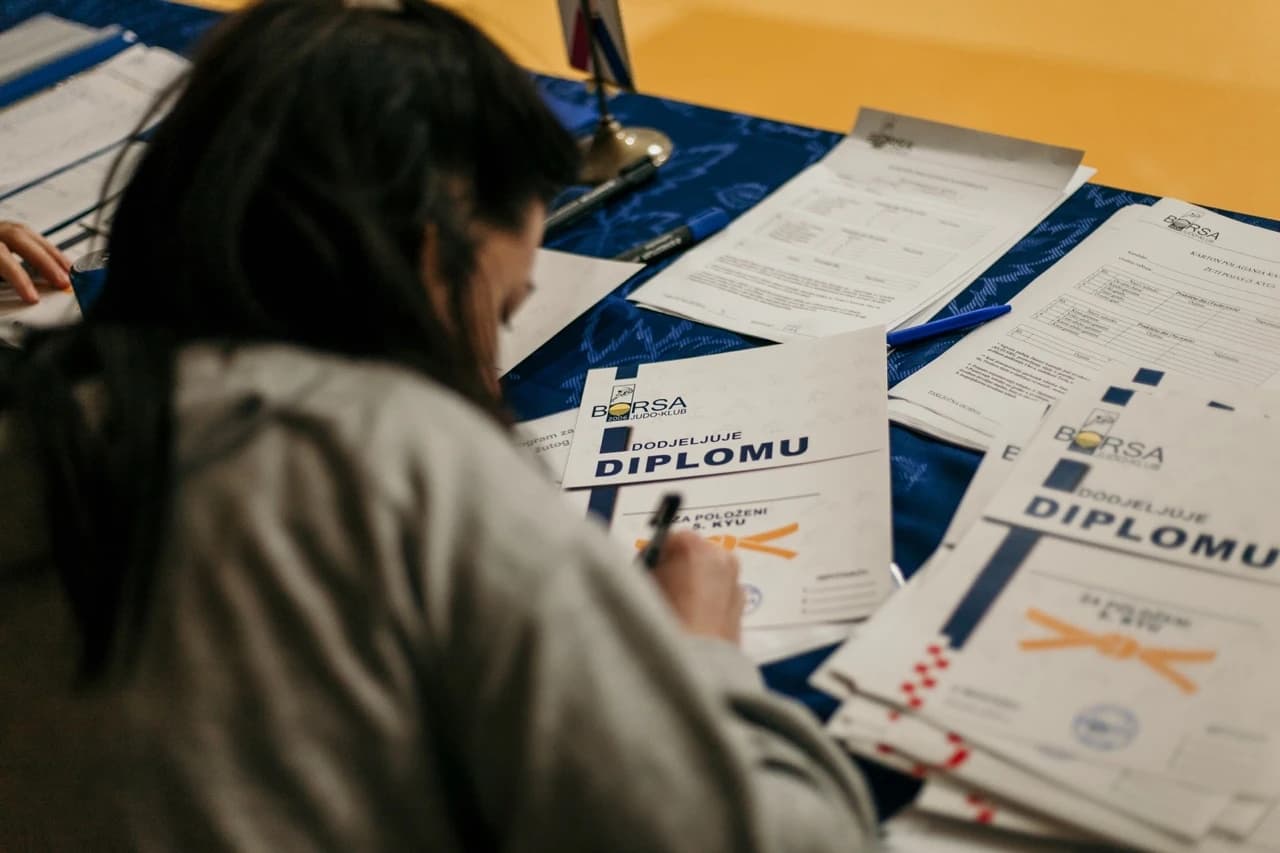 Polaganje za pojaseve