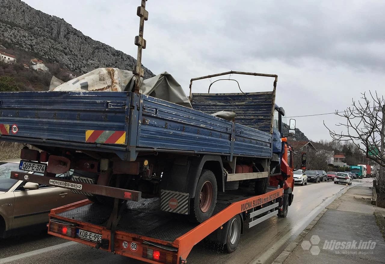 Kamion koji je sudjelovao u prometnoj nesreći