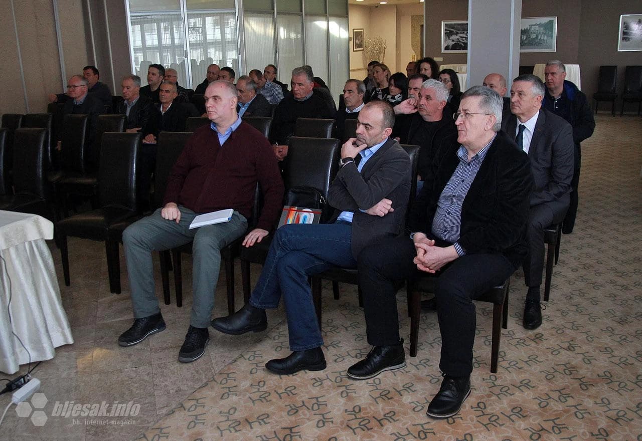 Predstavljen projekt za pružanje podrške županijama u izradi županijskih planova upravljanja otpadom