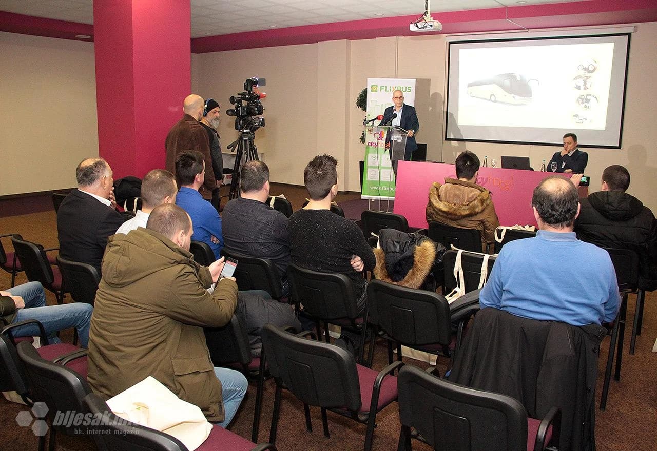 Sa konferencije za medije