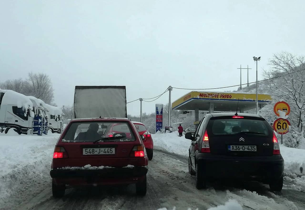 Otežano prometovanje na Žovnici