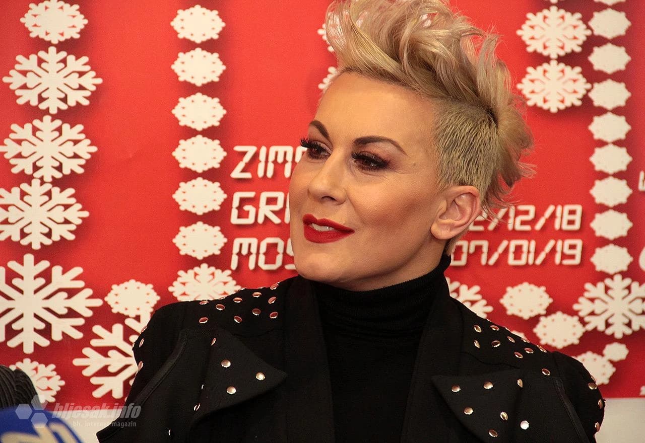 Indira Forza na konferenciji za medije u Mostaru