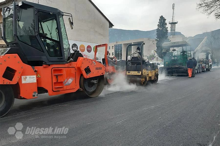 Postavljen drugi sloj asfalta u Titovoj ulici