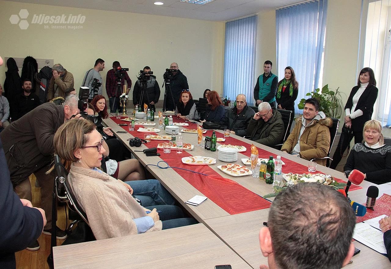 Druženje Hercega s medijskim djelatnicima